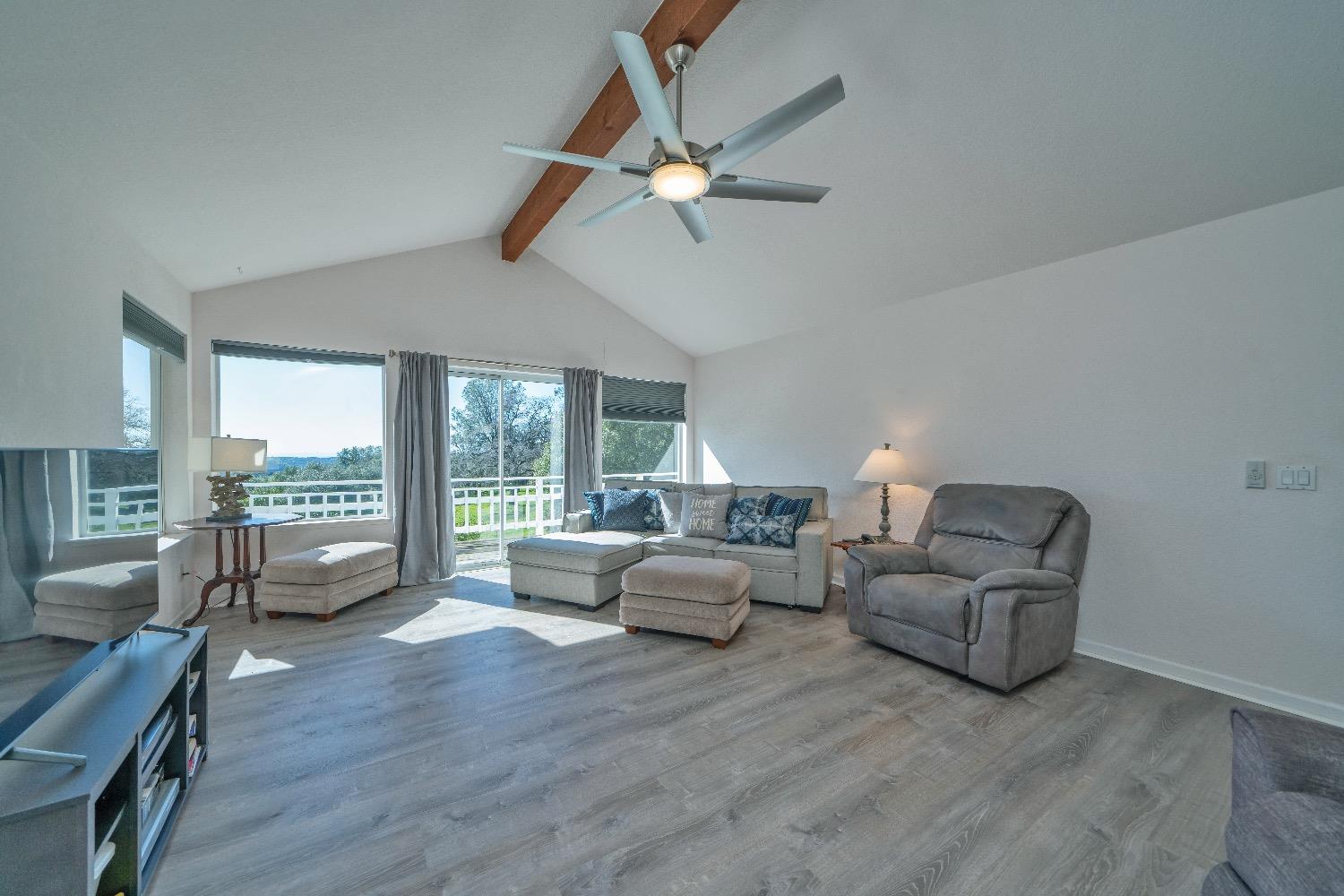 Detail Gallery Image 11 of 58 For 6484 Crystal Blvd, El Dorado,  CA 95623 - 3 Beds | 2/1 Baths