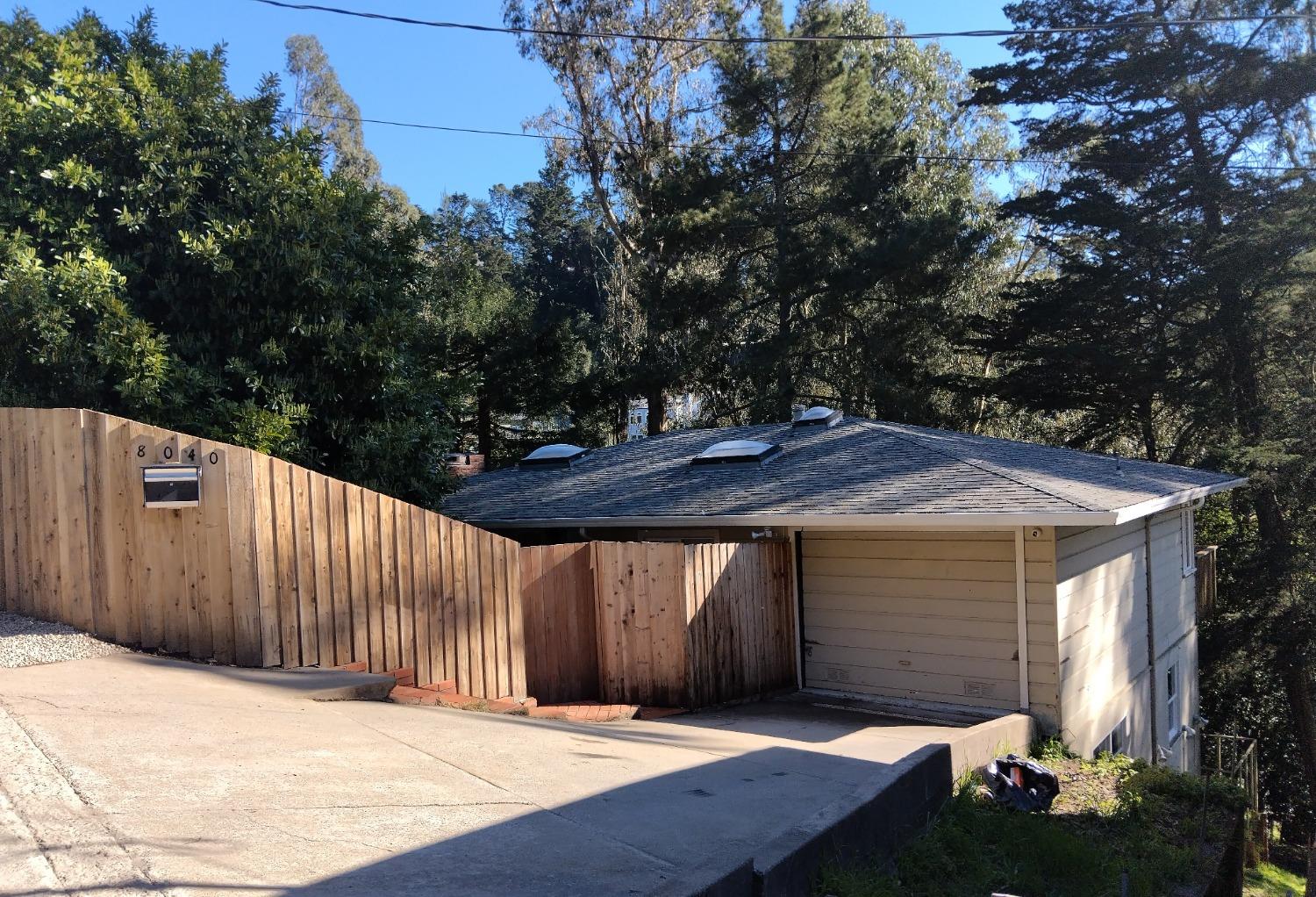 Photo of 8040 Shepherd Canyon Rd in Oakland, CA