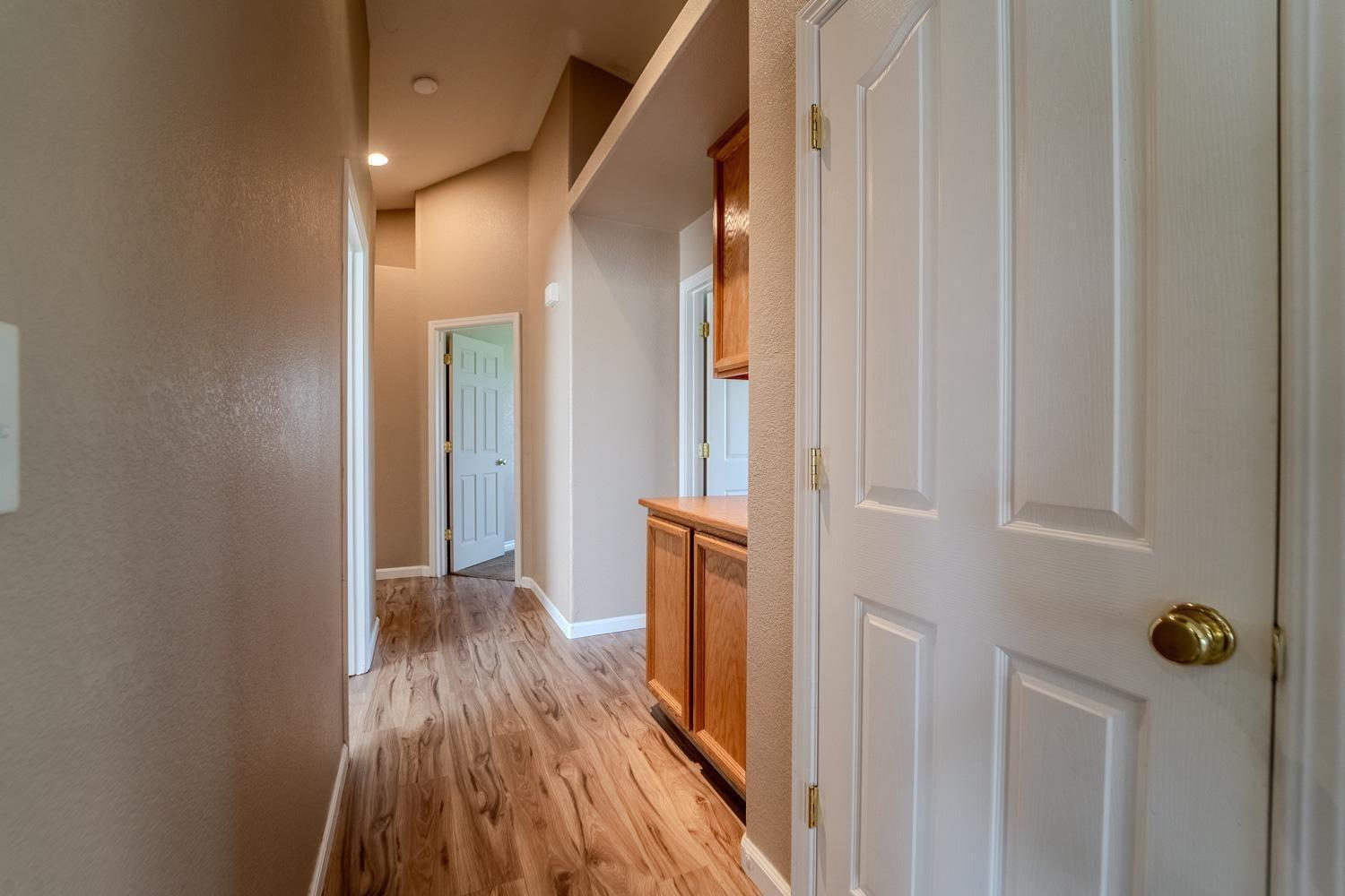 Detail Gallery Image 12 of 33 For 137 Sullivan Way, Wheatland,  CA 95692 - 3 Beds | 2 Baths