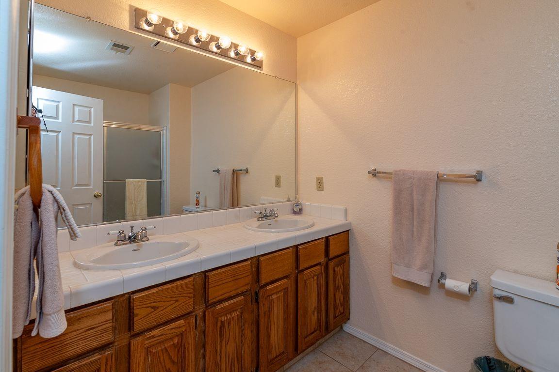 Detail Gallery Image 28 of 39 For 817 Sedona Ct, Modesto,  CA 95351 - 4 Beds | 3 Baths