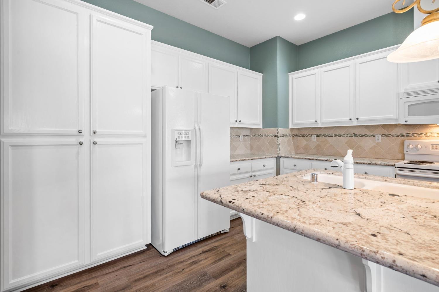 Detail Gallery Image 25 of 36 For 1652 Windy Cove Ln, Ripon,  CA 95366 - 2 Beds | 2 Baths