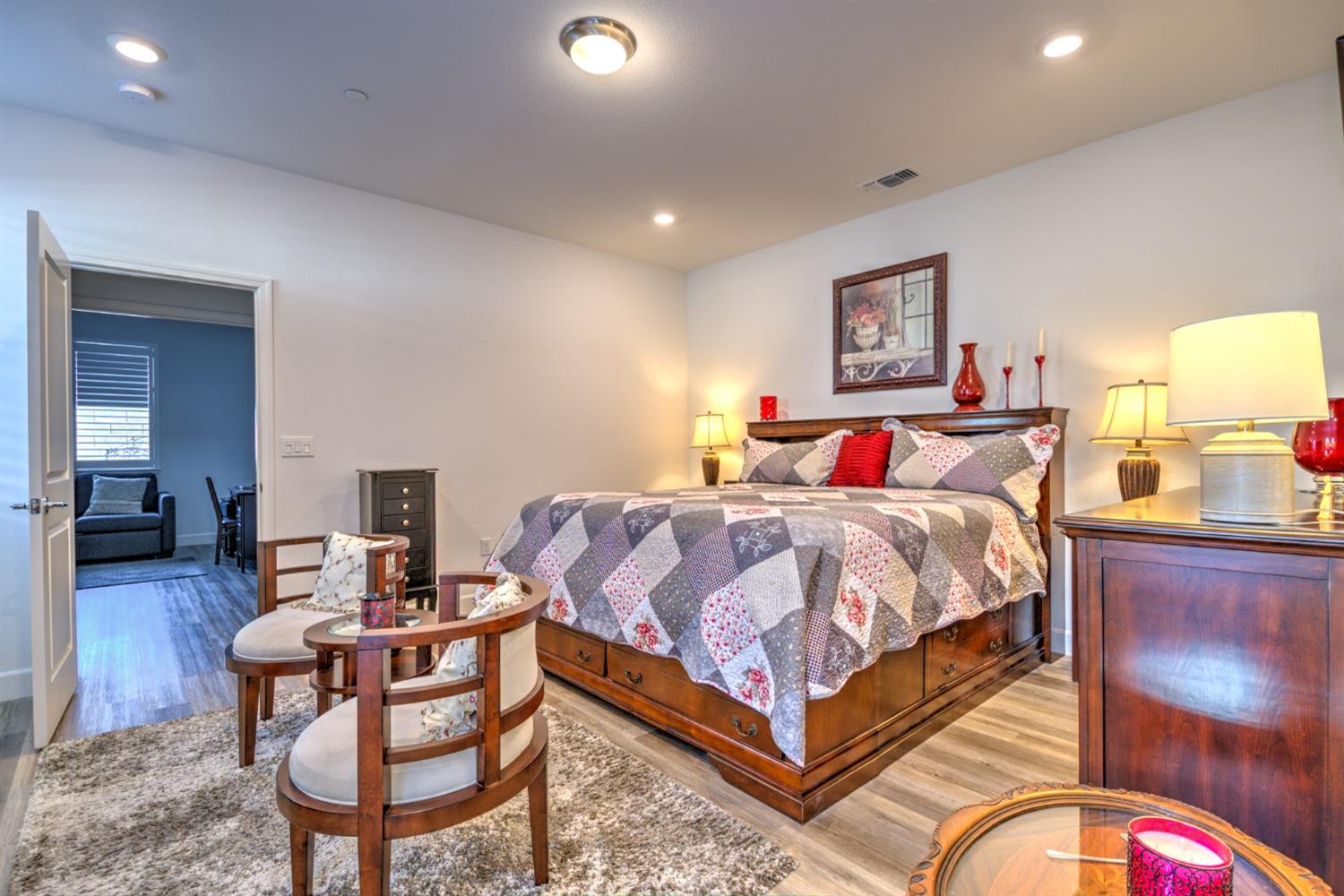 Detail Gallery Image 23 of 35 For 467 Walcott St, Manteca,  CA 95336 - 2 Beds | 2/1 Baths