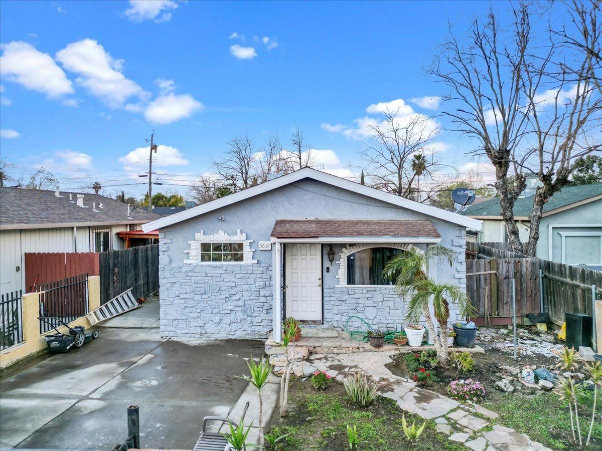 Photo of 3637 22nd Ave in Sacramento, CA