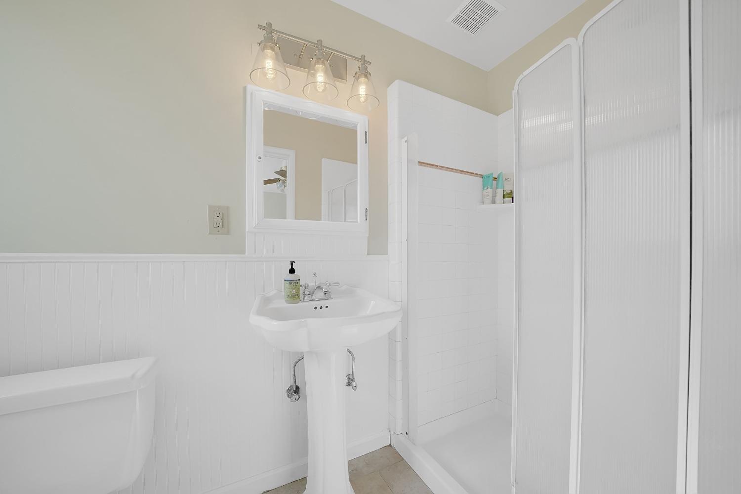 Detail Gallery Image 7 of 34 For 300 Patricia Ln, Sutter Creek,  CA 95685 - 3 Beds | 2 Baths