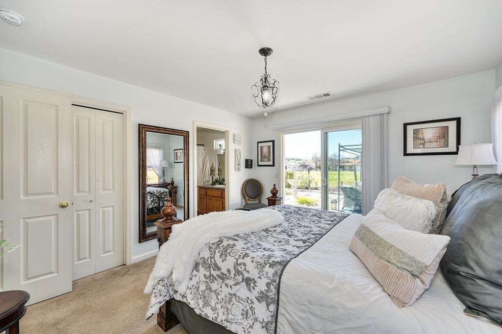 Detail Gallery Image 12 of 37 For 18481 Empire St, Plymouth,  CA 95669 - 6 Beds | 4 Baths