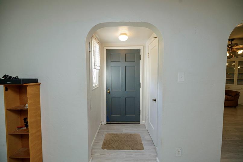Detail Gallery Image 9 of 50 For 929 S Central Ave, Lodi,  CA 95240 - 3 Beds | 1/1 Baths