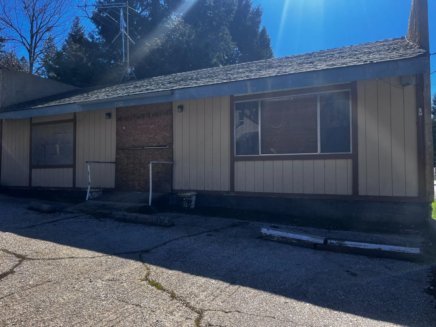 Photo of 15283 Pike City Rd in Camptonville, CA
