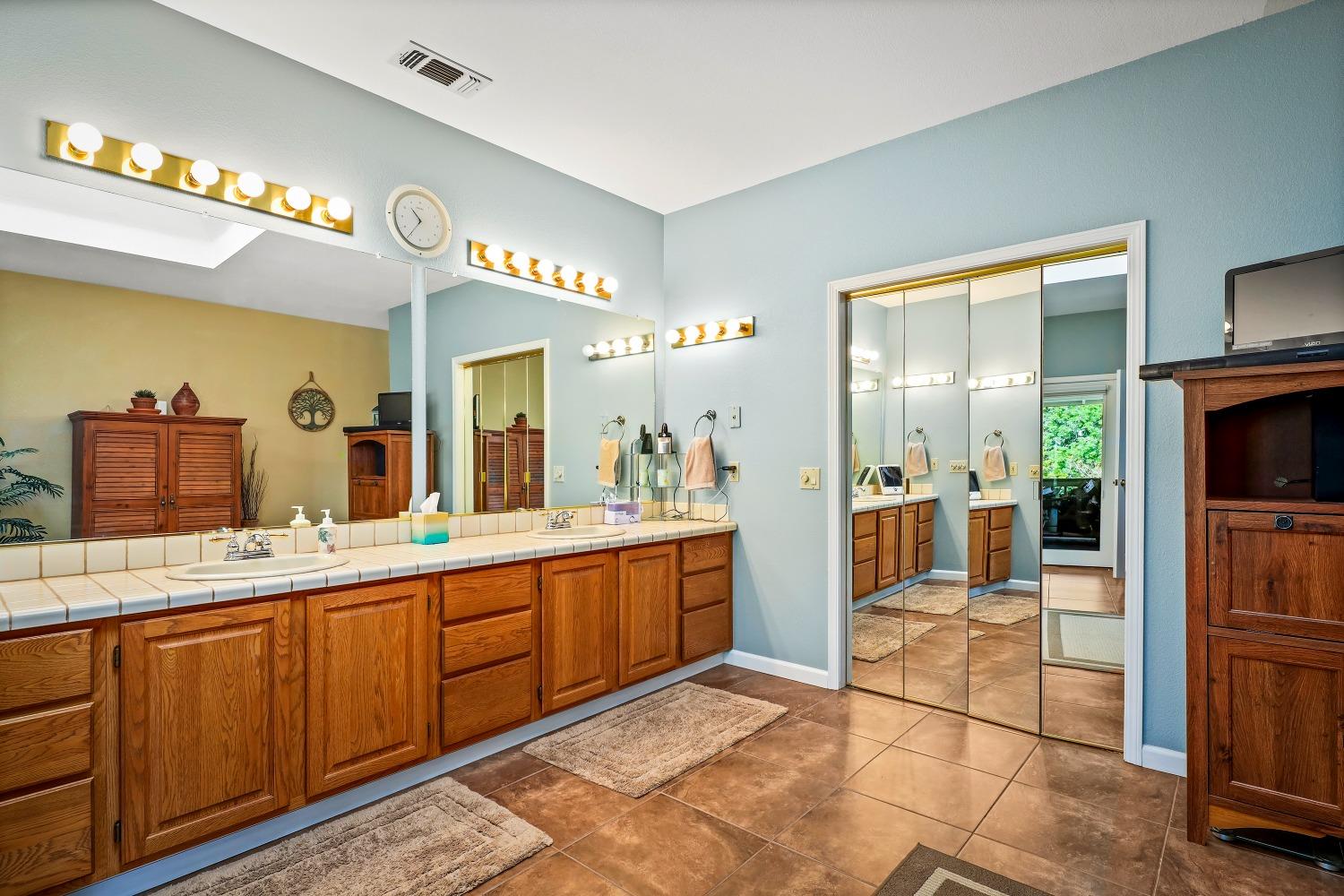 Detail Gallery Image 20 of 46 For 8143 Miles, Valley Springs,  CA 95252 - 3 Beds | 3/1 Baths