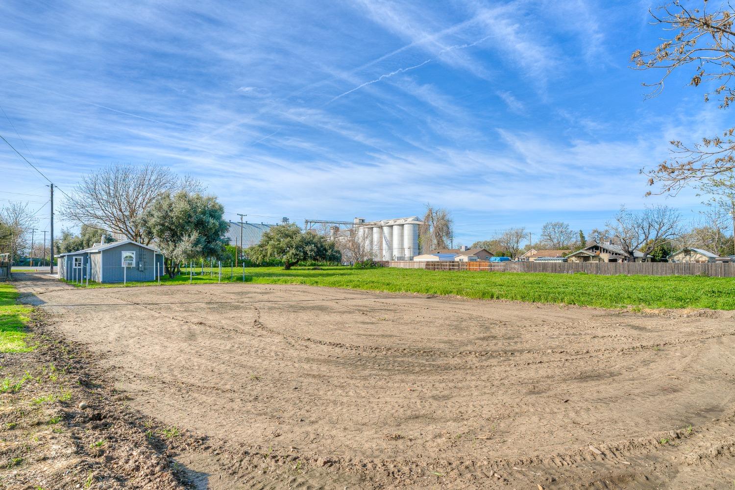 Lurline Avenue, Colusa, California image 27