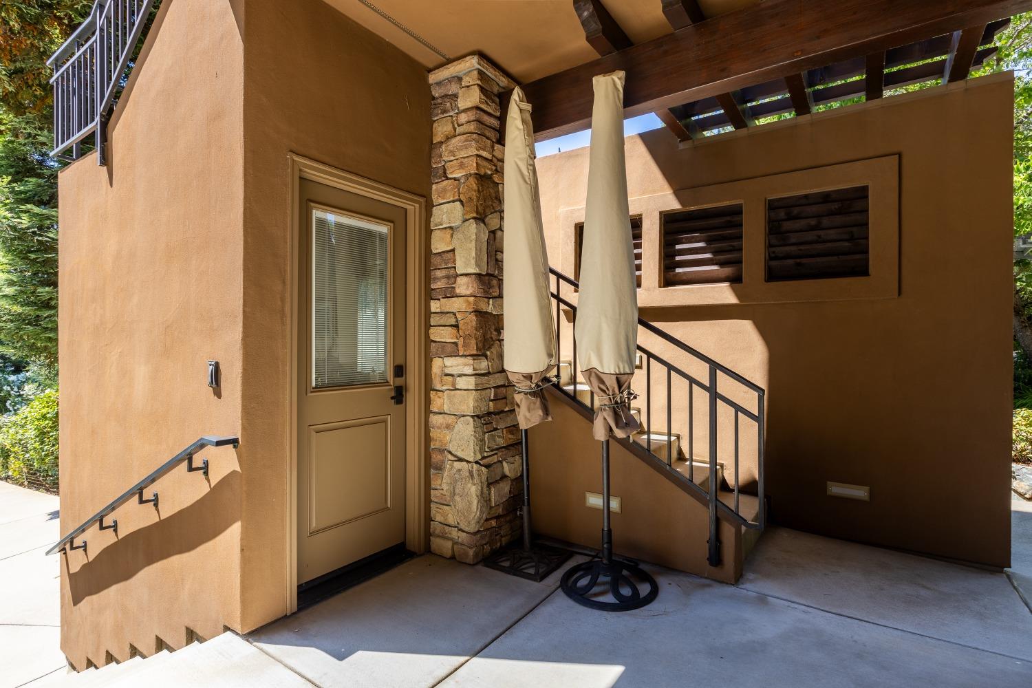 Detail Gallery Image 50 of 70 For 13404 Driftwood Ct, Penn Valley,  CA 95946 - 5 Beds | 5/2 Baths