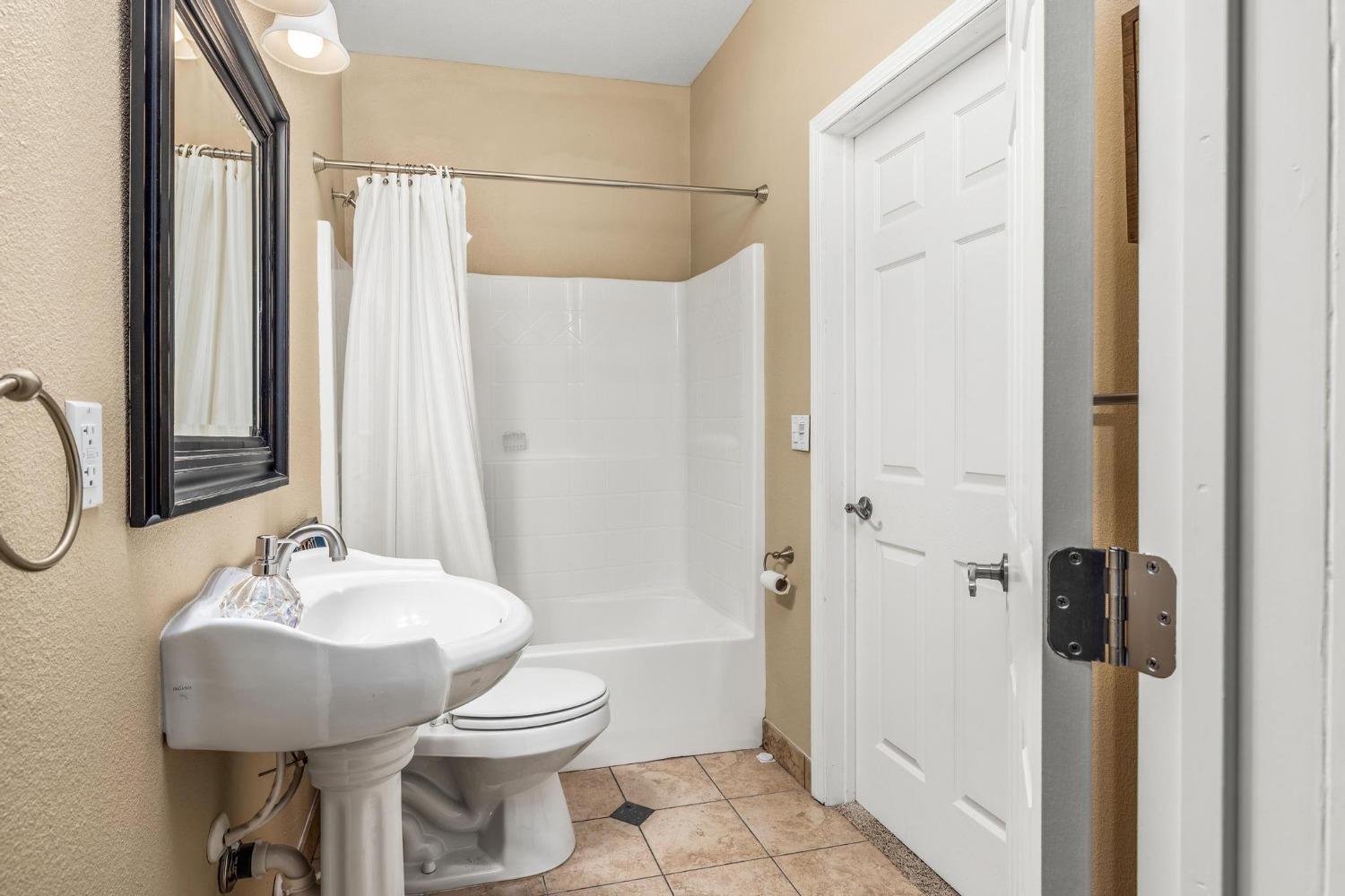Detail Gallery Image 39 of 46 For 337 Thomson #45,  Copperopolis,  CA 95228 - 4 Beds | 2 Baths