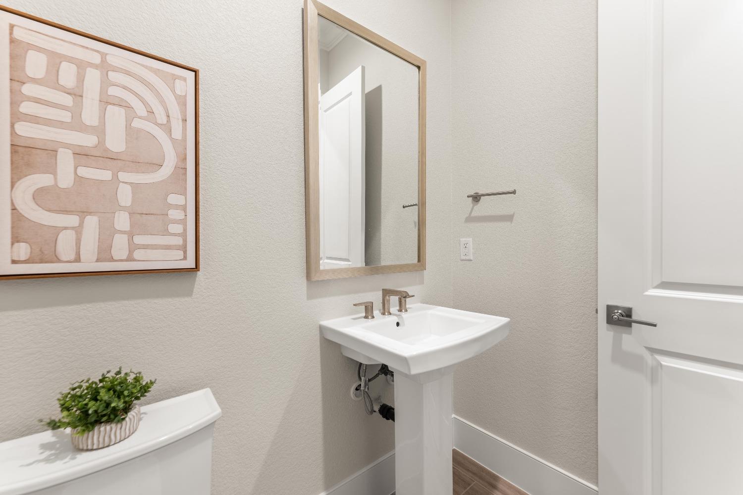 Detail Gallery Image 53 of 90 For 2941 Ashton St, Lodi,  CA 95242 - 3 Beds | 2/1 Baths
