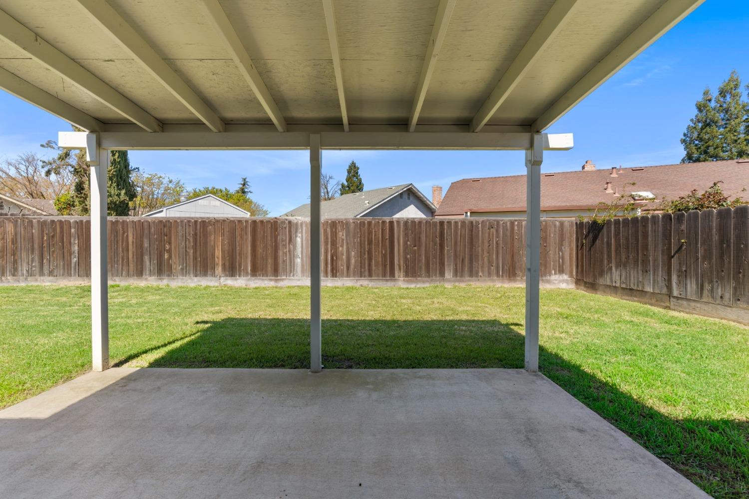 Detail Gallery Image 18 of 22 For 917 Lindsay Dr, Modesto,  CA 95356 - 3 Beds | 2 Baths