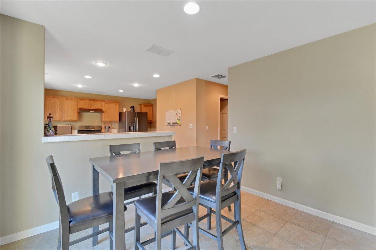 Detail Gallery Image 24 of 33 For 1774 Brianna Ave, Olivehurst,  CA 95961 - 4 Beds | 2/1 Baths