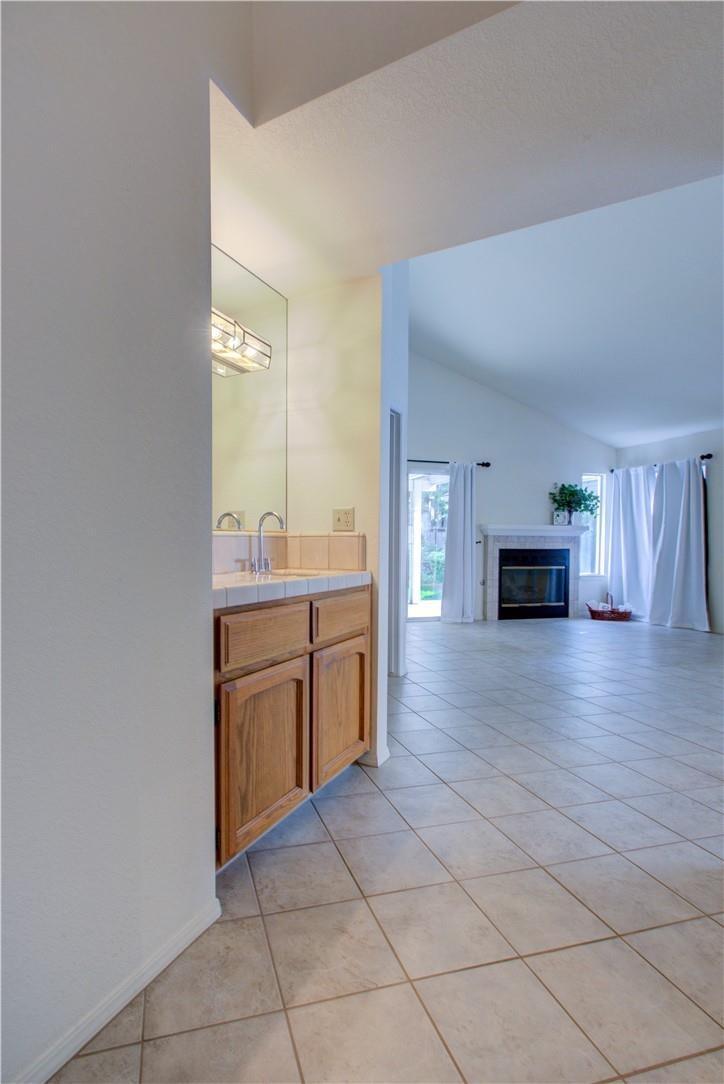 Detail Gallery Image 25 of 57 For 9160 N Woodlawn Dr, Fresno,  CA 93720 - 3 Beds | 2 Baths
