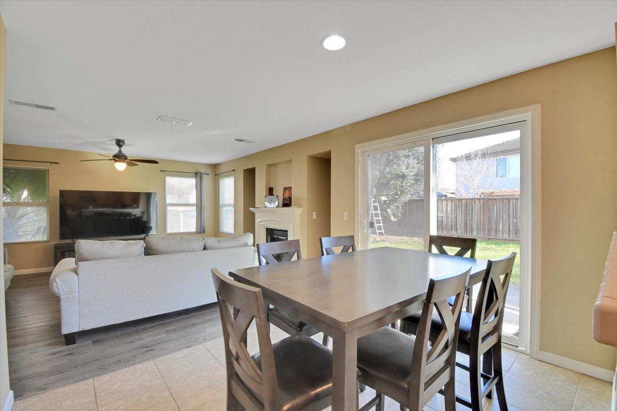Detail Gallery Image 11 of 33 For 1774 Brianna Ave, Olivehurst,  CA 95961 - 4 Beds | 2/1 Baths