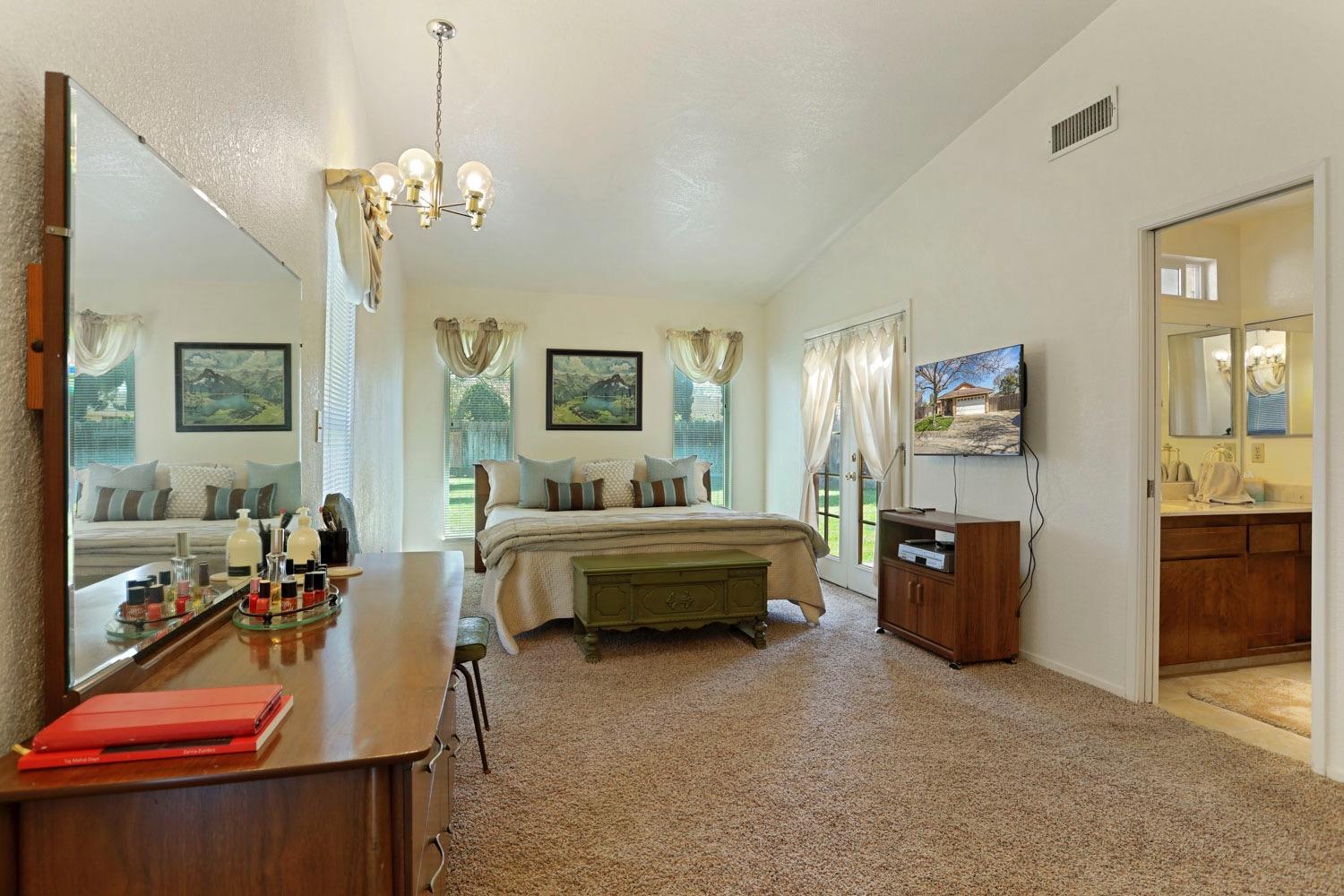Detail Gallery Image 31 of 49 For 2515 Percival Ct, Stockton,  CA 95210 - 3 Beds | 2 Baths
