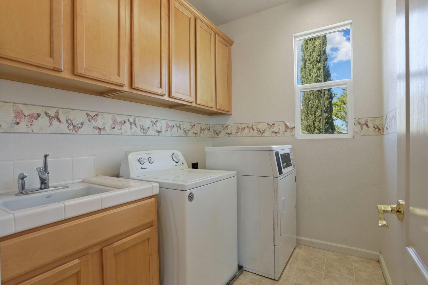 Detail Gallery Image 26 of 46 For 297 Summer Phlox Ln, Patterson,  CA 95363 - 5 Beds | 3/1 Baths