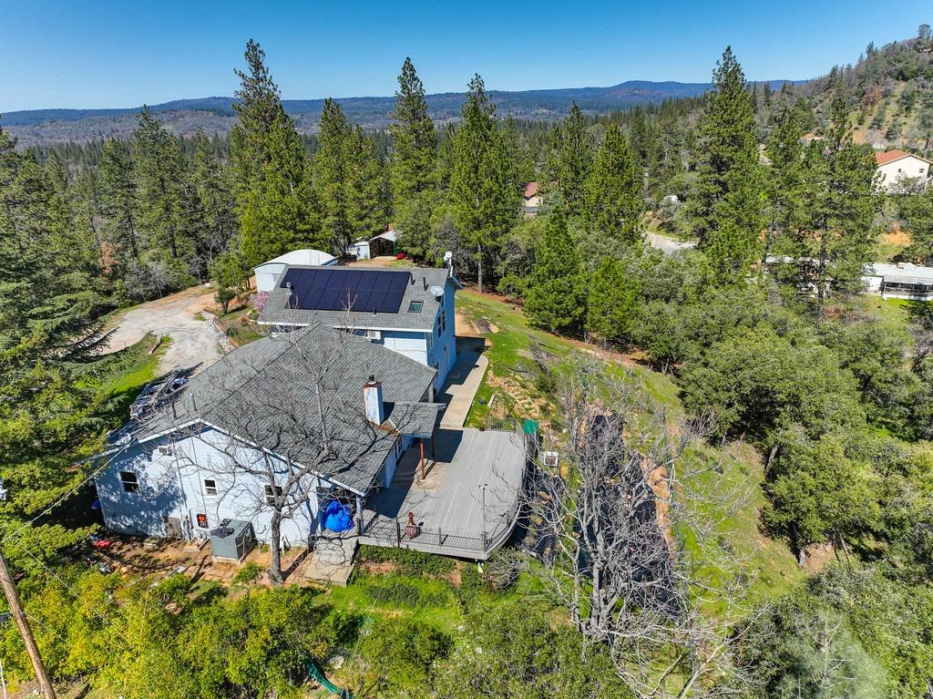 Detail Gallery Image 5 of 82 For 850 Gentry Ln, Colfax,  CA 95713 - 4 Beds | 2 Baths