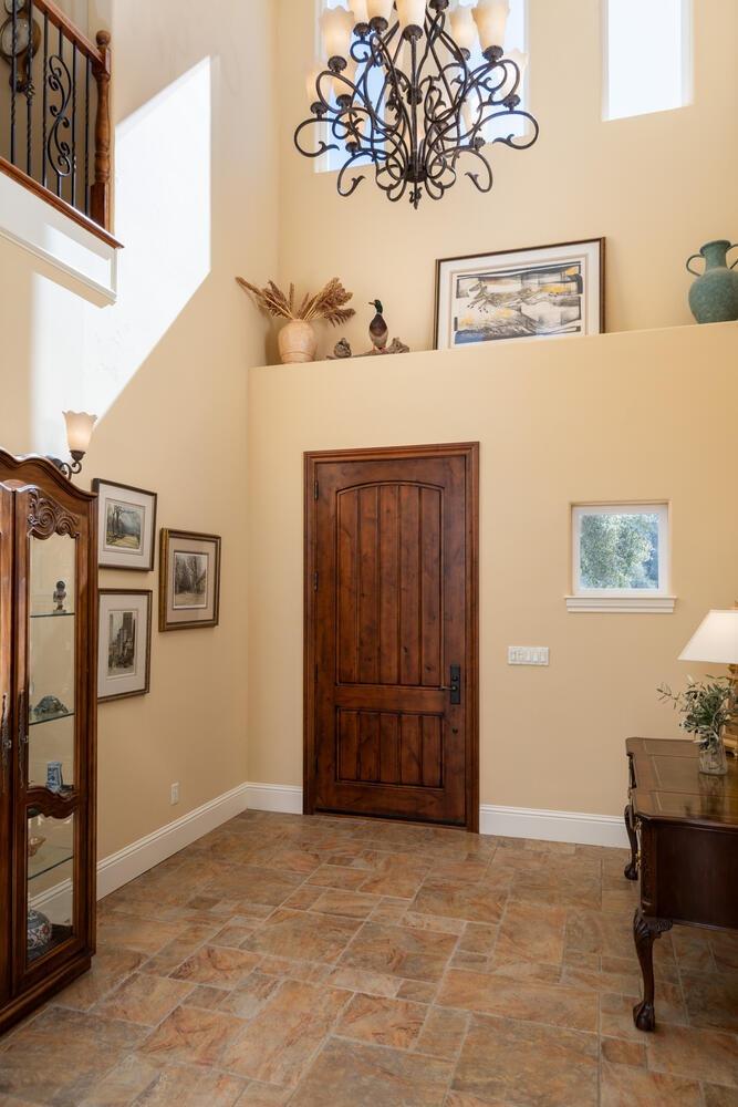 Detail Gallery Image 5 of 88 For 5682 Red Valley Rd, Ione,  CA 95640 - 4 Beds | 5/2 Baths
