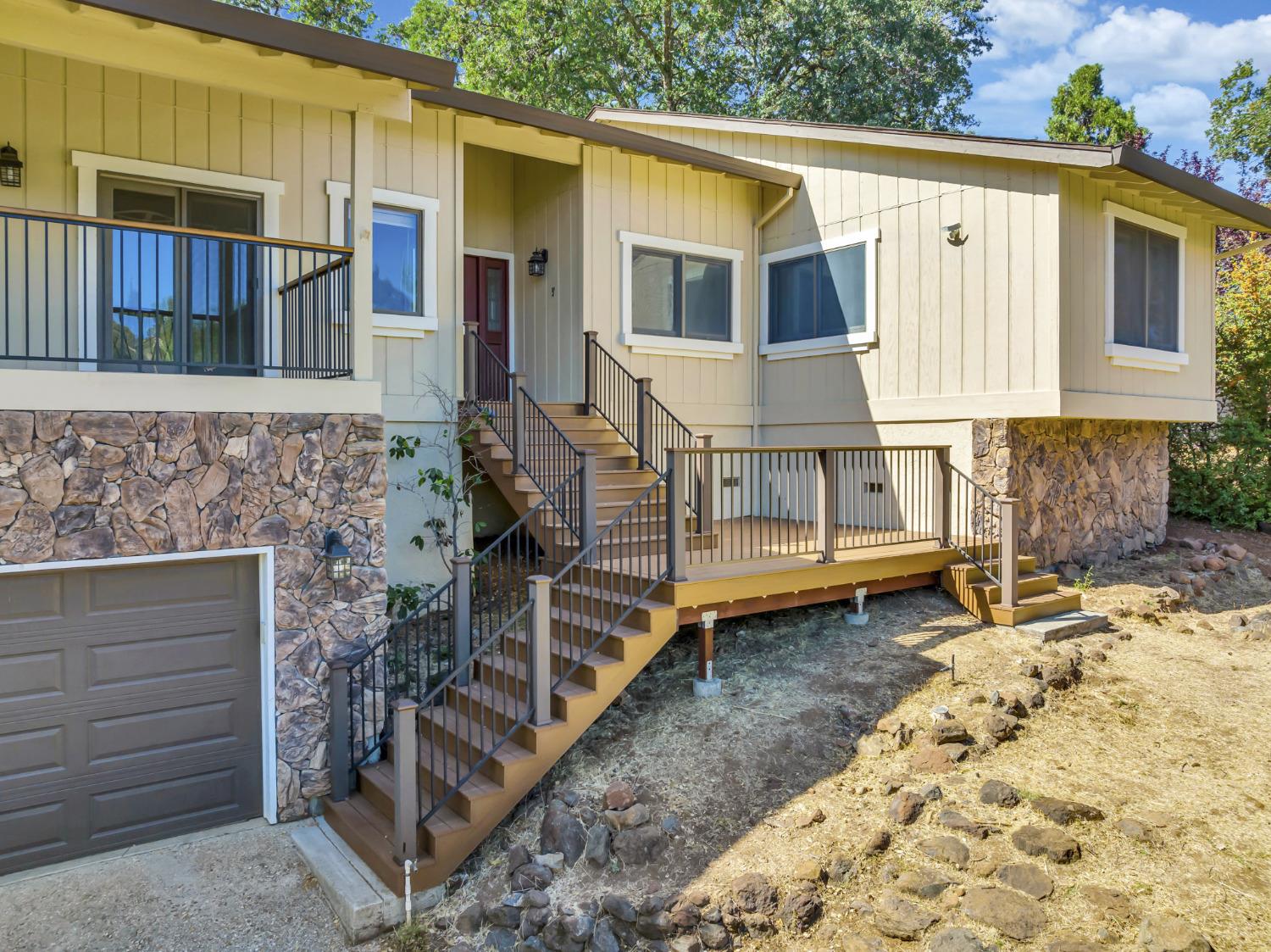 Photo of 3554 Kimberly Rd in Cameron Park, CA