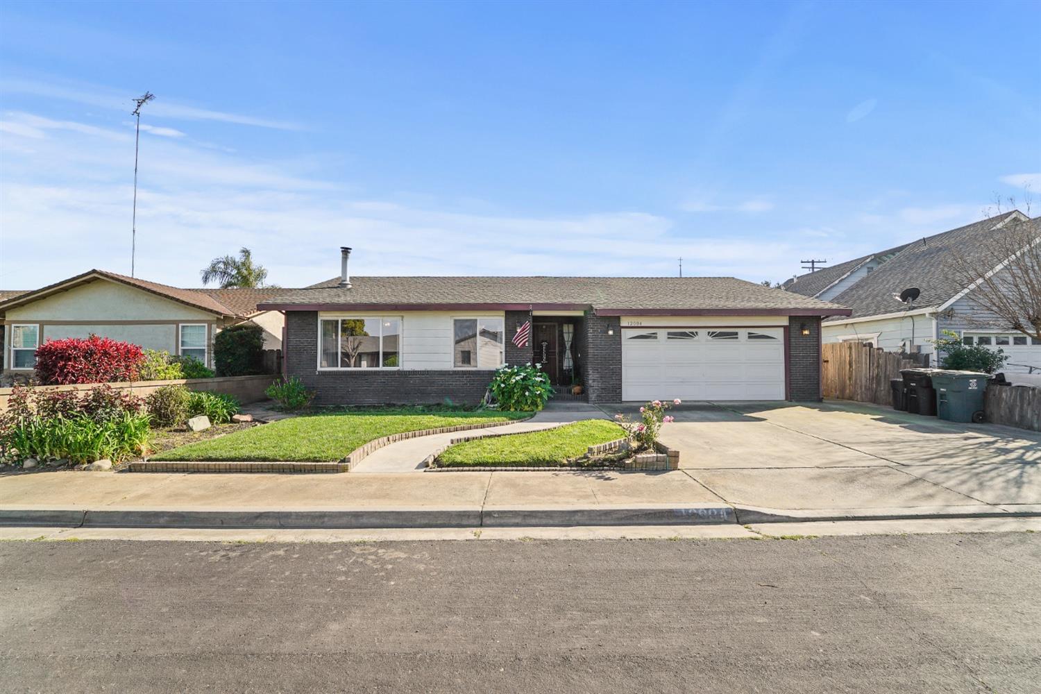 12004 Acosta Court, Waterford, CA 95386