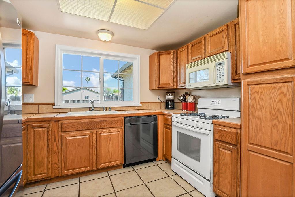Brookside Drive, Antioch, California image 7