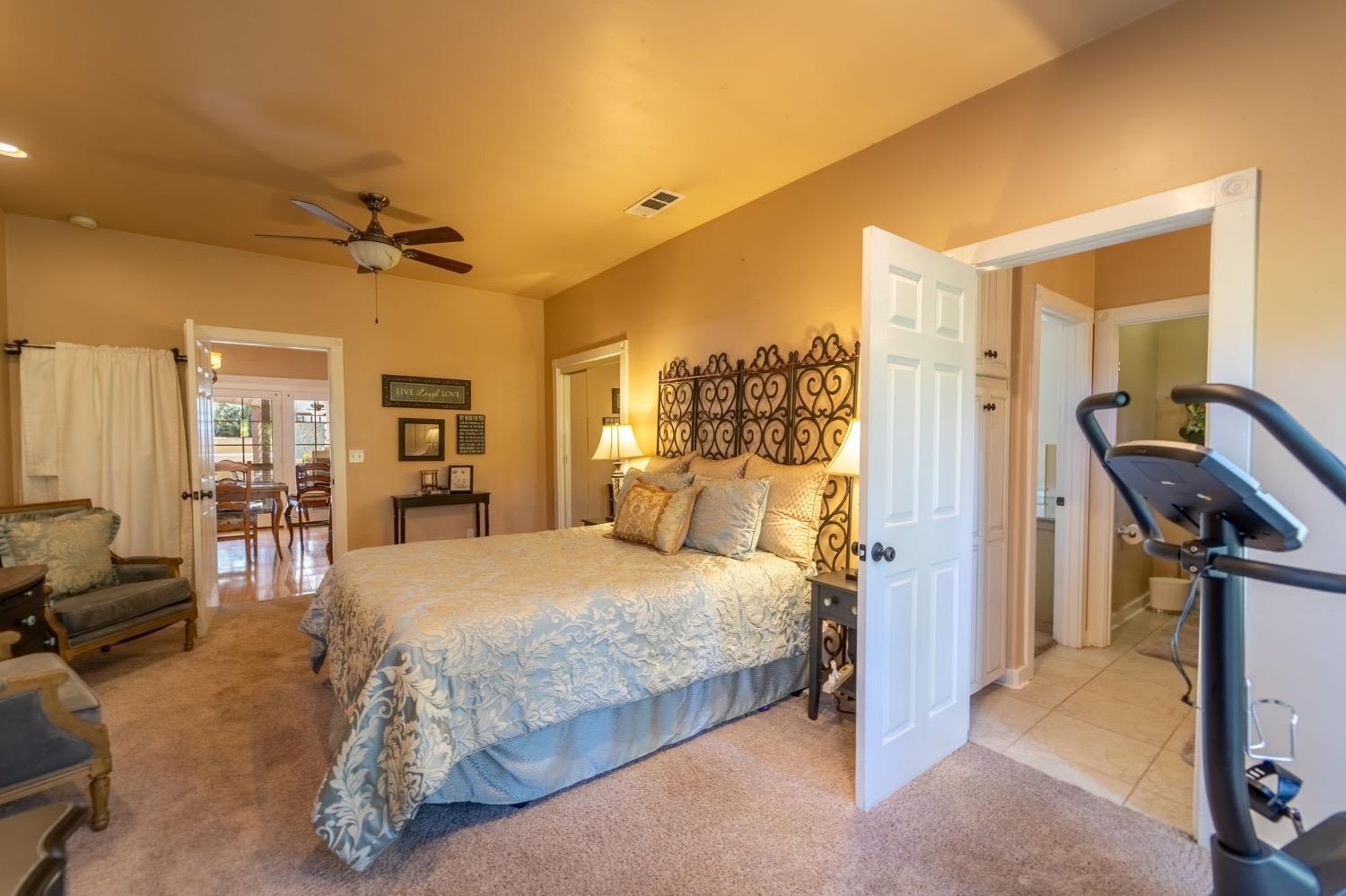 Detail Gallery Image 28 of 55 For 134 Magnolia, Modesto,  CA 95354 - 4 Beds | 3/1 Baths