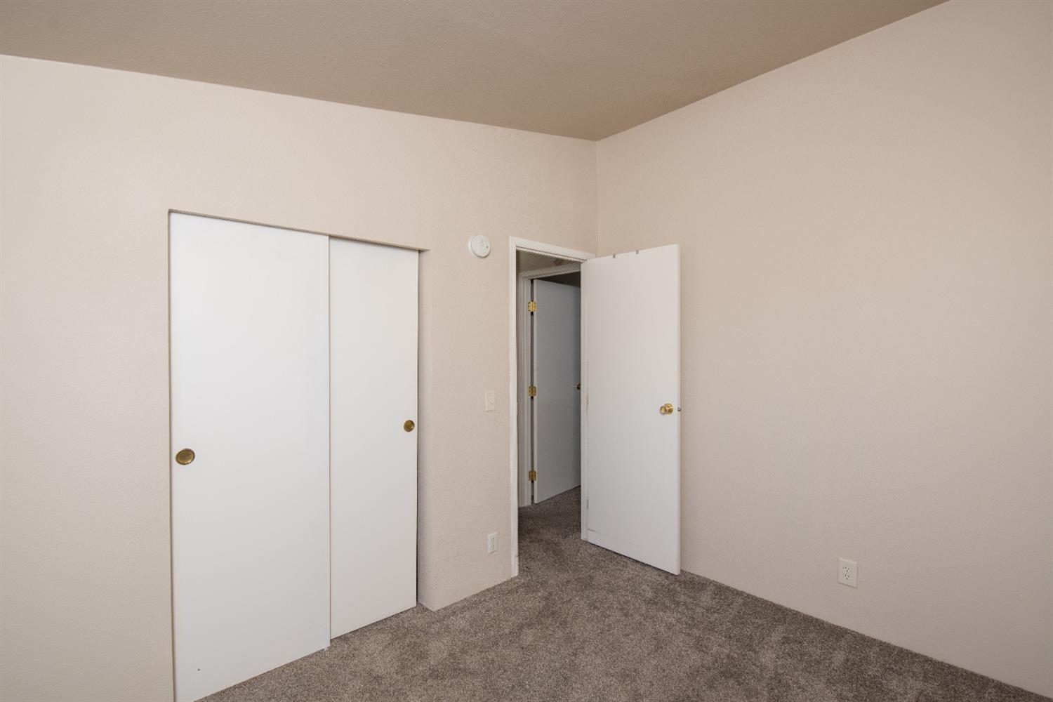 Detail Gallery Image 25 of 38 For 2307 Oakdale 6, Modesto,  CA 95350 - 2 Beds | 2 Baths