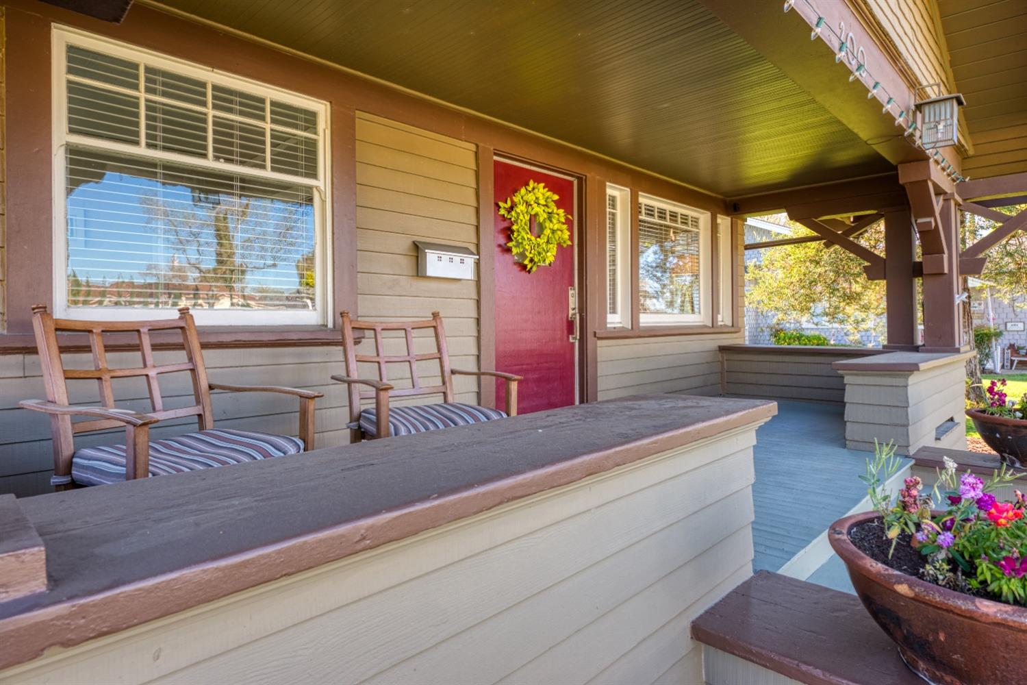 Detail Gallery Image 5 of 53 For 200 N 4th St, Patterson,  CA 95363 - 3 Beds | 1/1 Baths