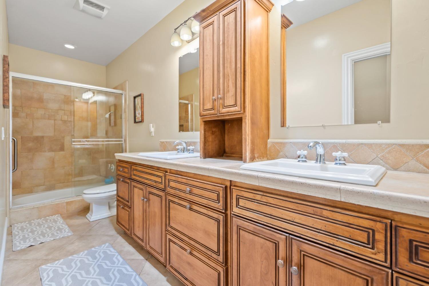 Detail Gallery Image 19 of 57 For 1125 Virginia Ln, Newcastle,  CA 95658 - 3 Beds | 4 Baths