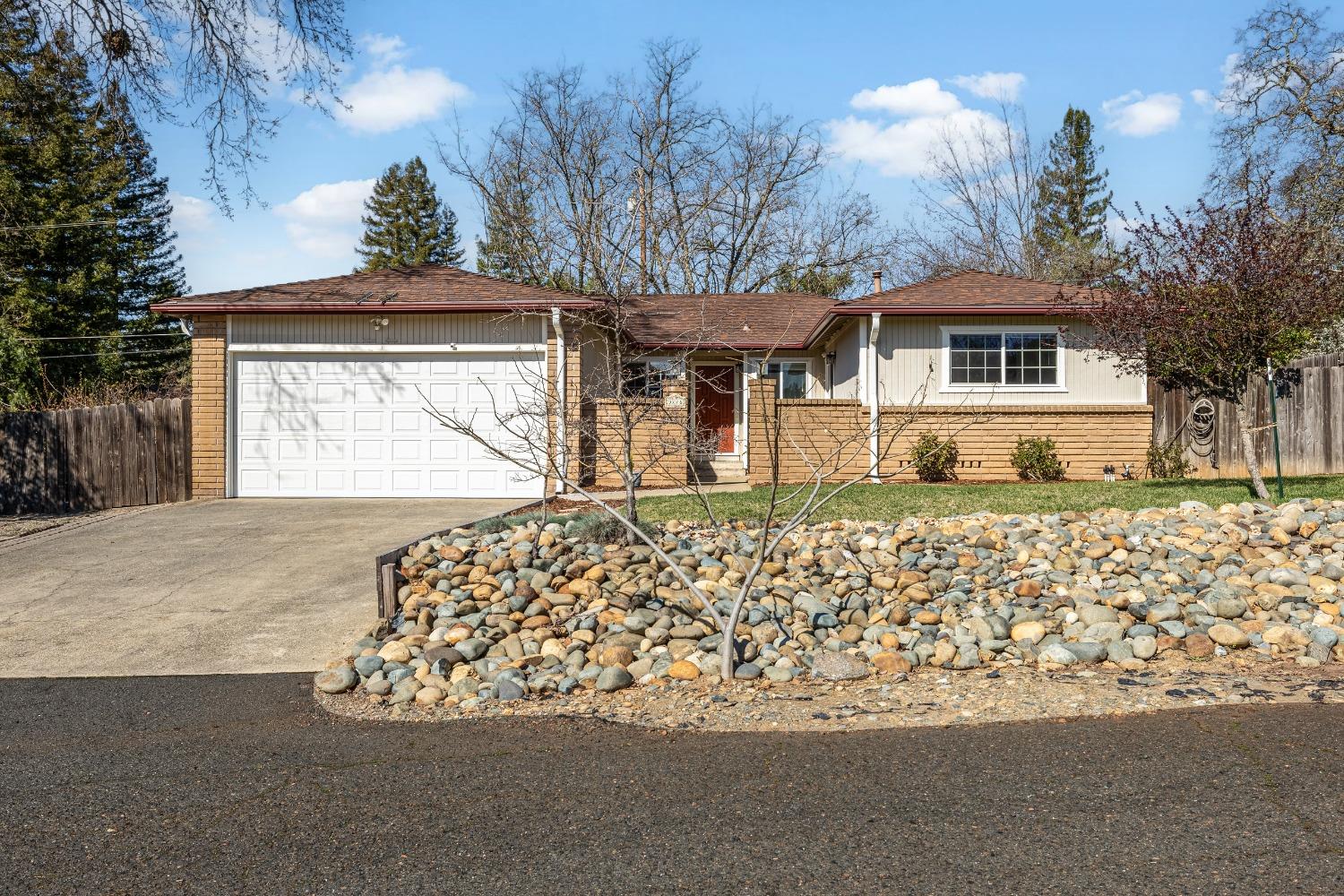 Photo of 3776 Archwood Rd in Cameron Park, CA