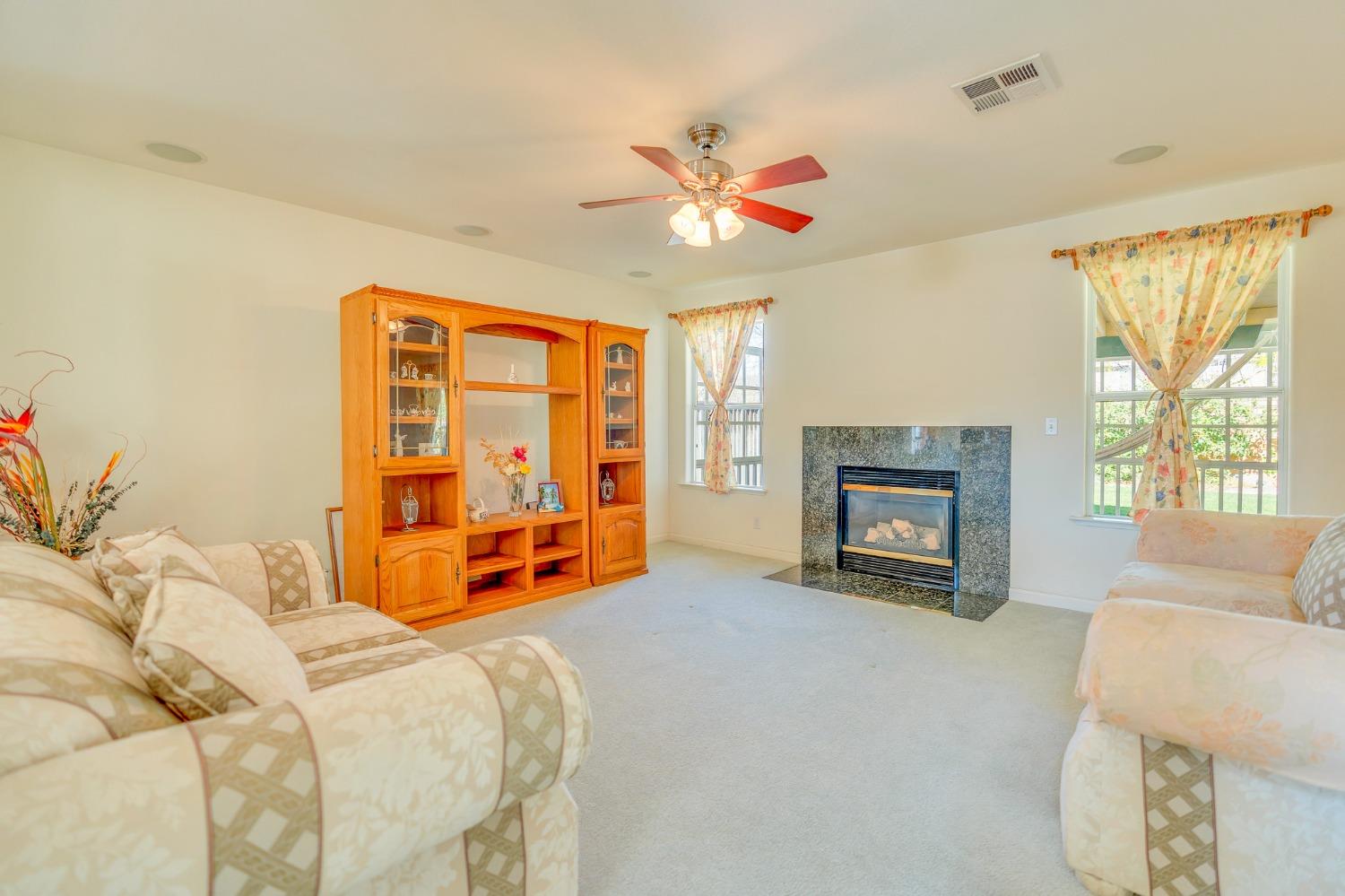 Detail Gallery Image 15 of 77 For 724 Widgeon Dr, Los Banos,  CA 93635 - 4 Beds | 2/1 Baths