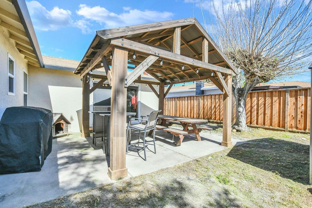 Brookside Drive, Antioch, California image 25
