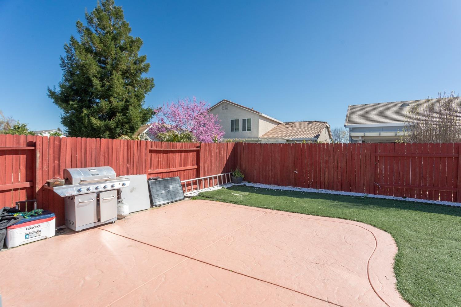 Detail Gallery Image 16 of 57 For 1232 Tulio St, Yuba City,  CA 95993 - 4 Beds | 2 Baths
