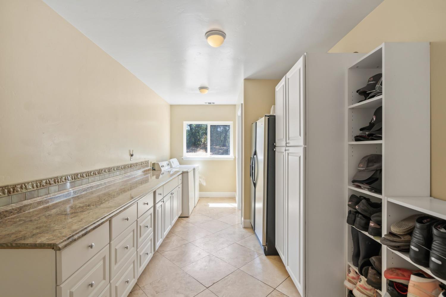 Detail Gallery Image 35 of 57 For 1125 Virginia Ln, Newcastle,  CA 95658 - 3 Beds | 4 Baths