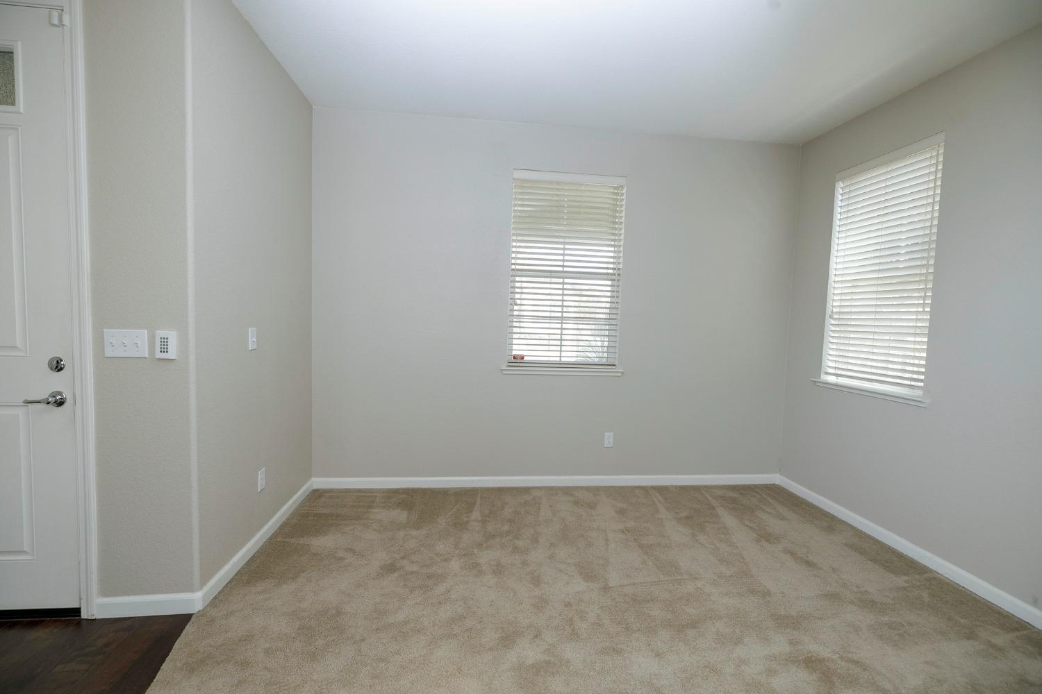 Detail Gallery Image 11 of 62 For 534 Monte Oro St, Manteca,  CA 95337 - 3 Beds | 2/1 Baths