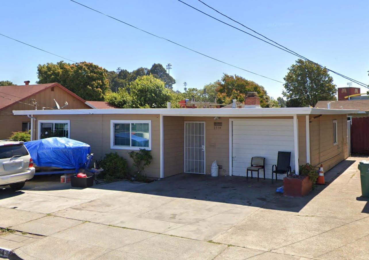 Photo of 2554 22nd St in San Pablo, CA