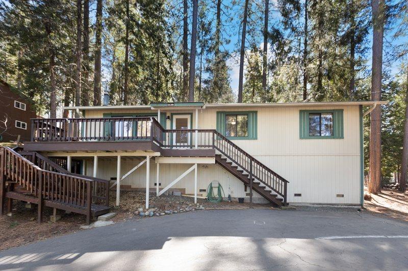 Detail Gallery Image 5 of 39 For 5750 Lupin Ln, Pollock Pines,  CA 95726 - 3 Beds | 2 Baths