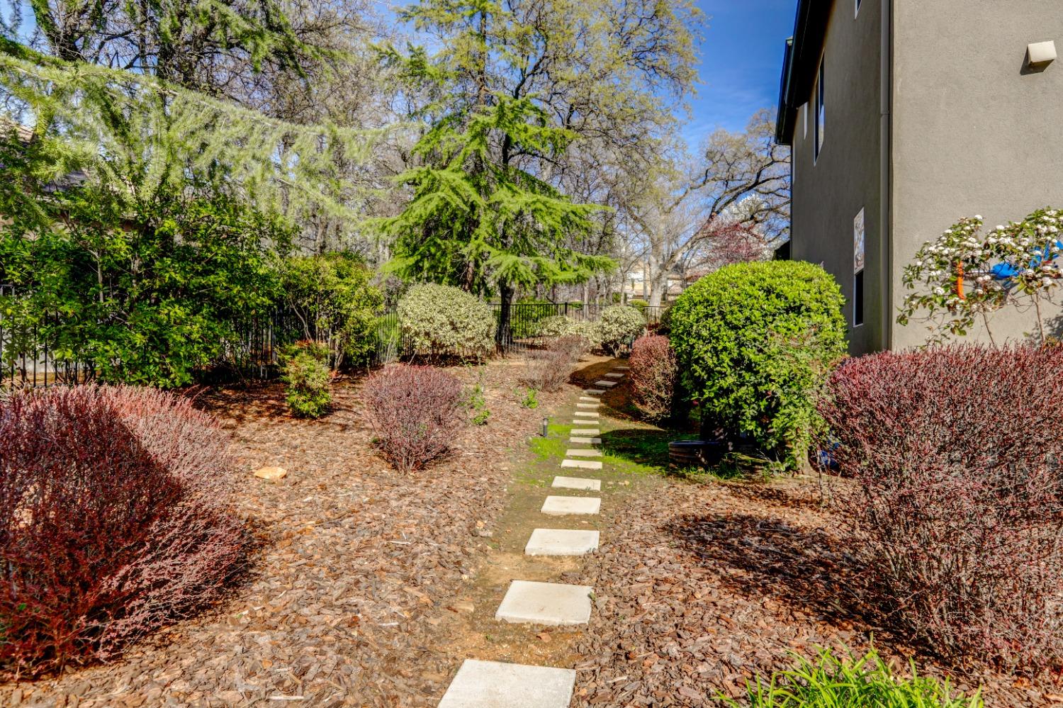 Detail Gallery Image 89 of 99 For 11233 Redhawk Ct, Auburn,  CA 95602 - 5 Beds | 4/1 Baths
