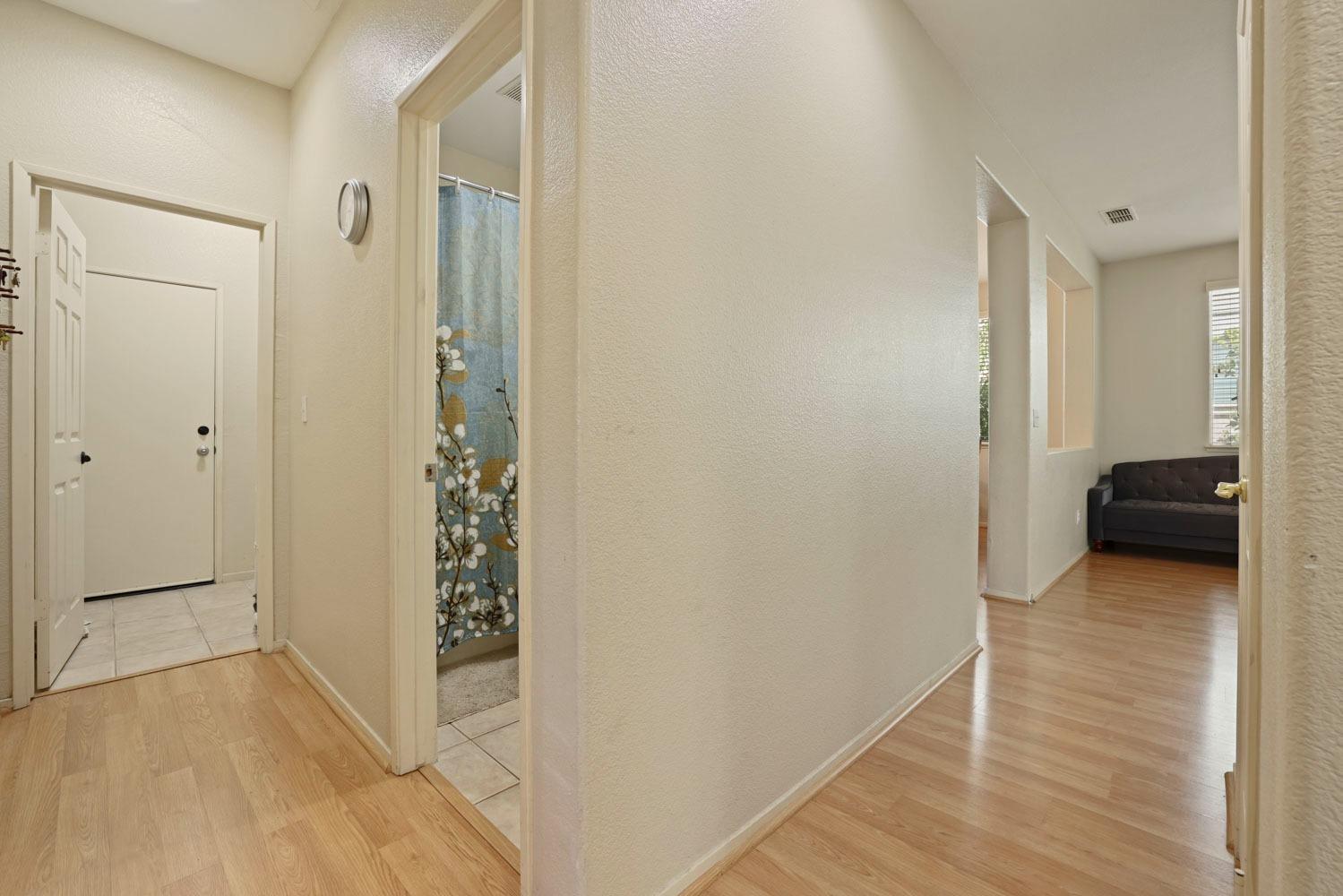 Detail Gallery Image 20 of 37 For 6789 Brook Falls Cir, Stockton,  CA 95219 - 3 Beds | 2 Baths