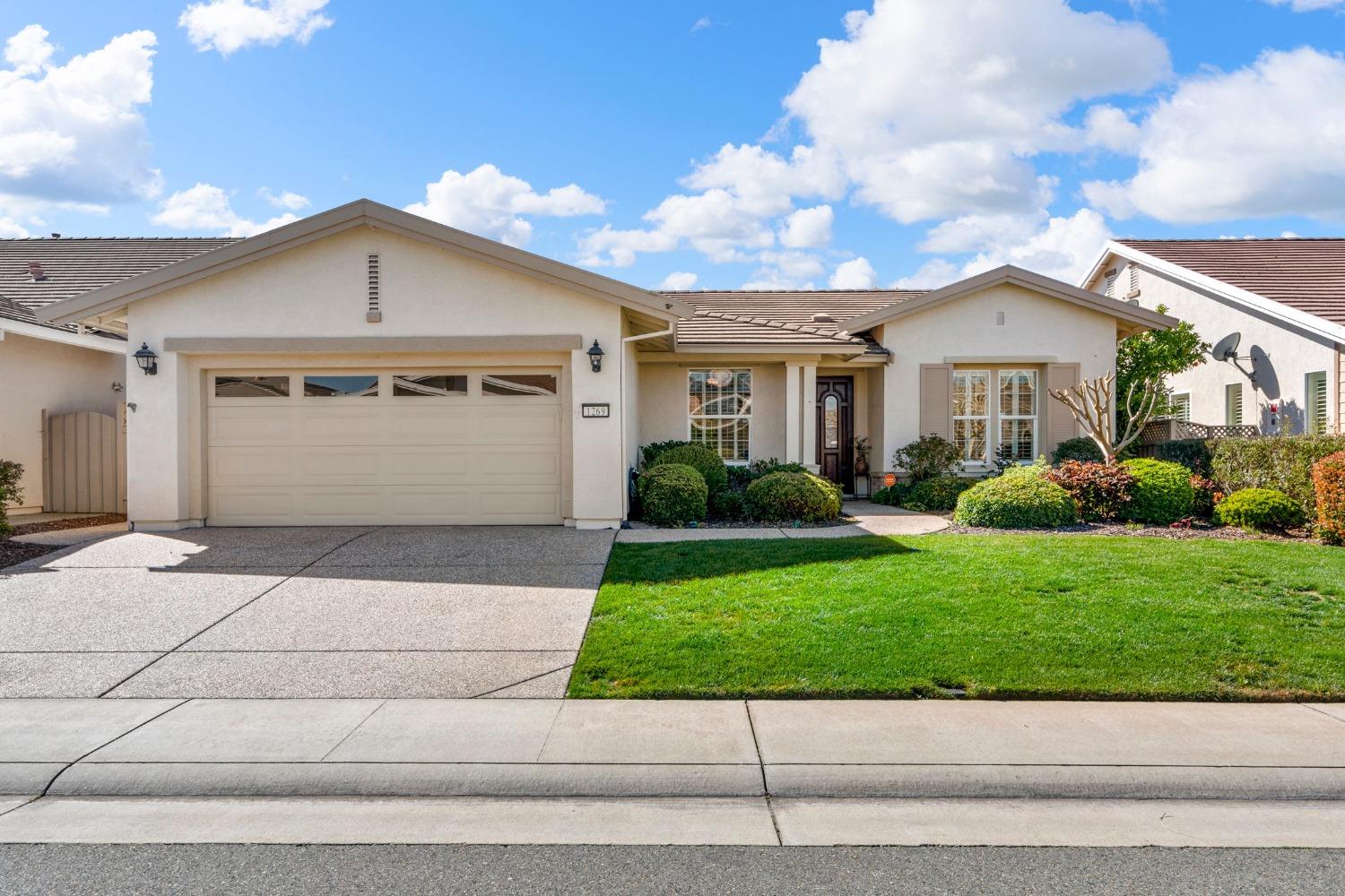 Photo of 1269 Longhorn Ln in Lincoln, CA