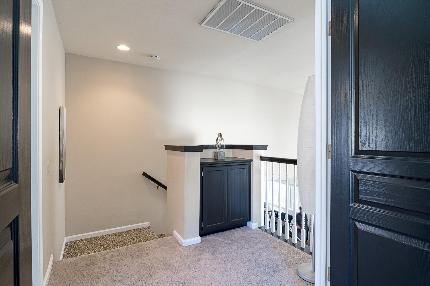 Detail Gallery Image 32 of 42 For 1720 Seven Falls Dr, Modesto,  CA 95355 - 3 Beds | 2/1 Baths