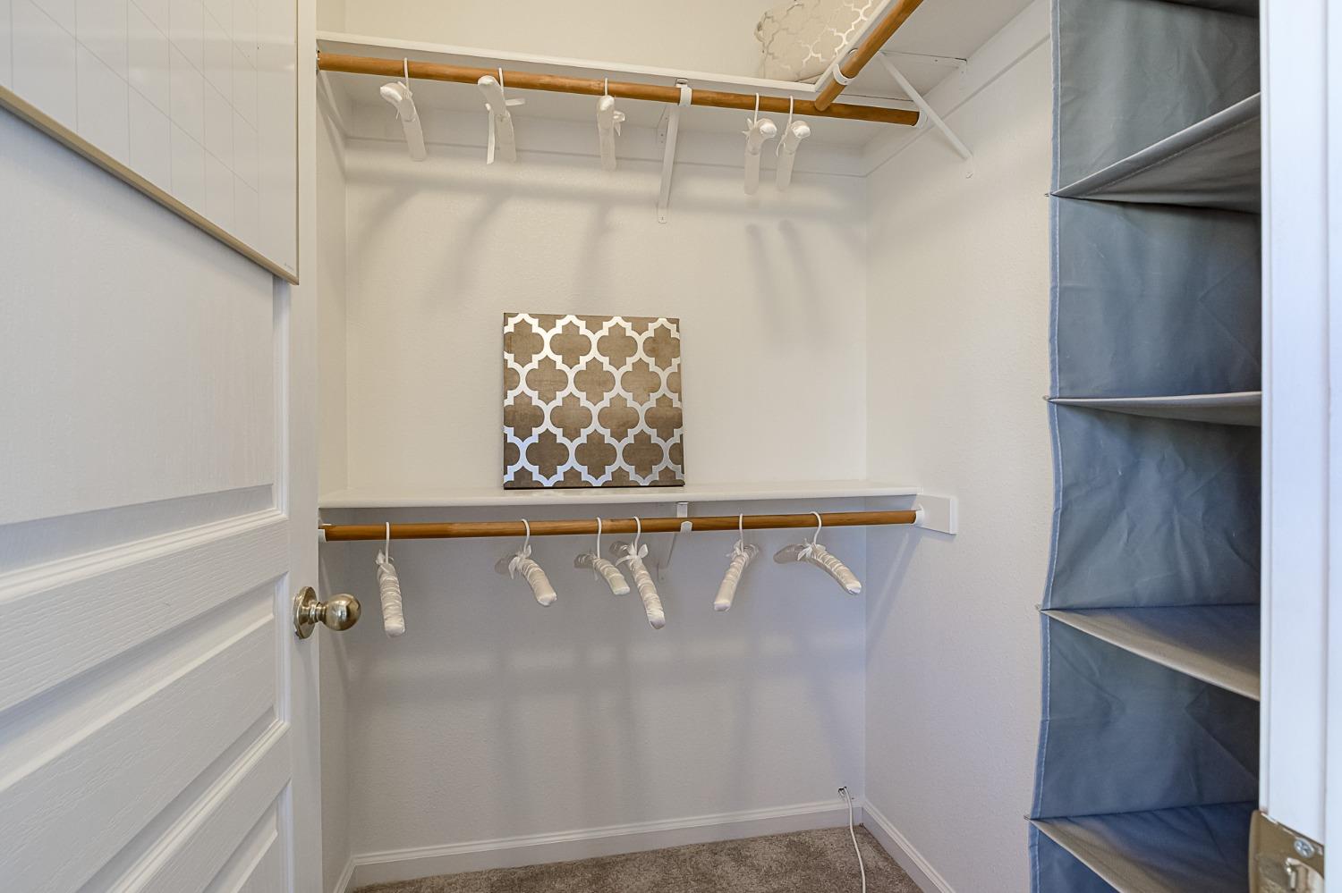 Detail Gallery Image 31 of 42 For 1720 Seven Falls Dr, Modesto,  CA 95355 - 3 Beds | 2/1 Baths