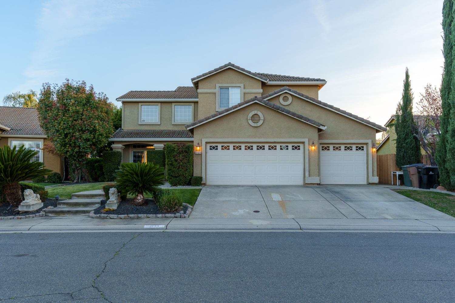 Photo of 2133 Butterfield Ln in Lincoln, CA