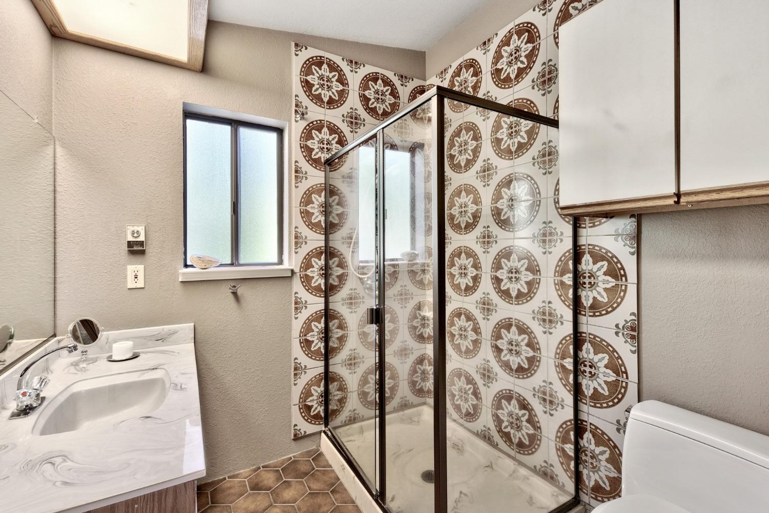 Detail Gallery Image 45 of 56 For 25195 Castlewood Ln, Colfax,  CA 95713 - 3 Beds | 3/1 Baths