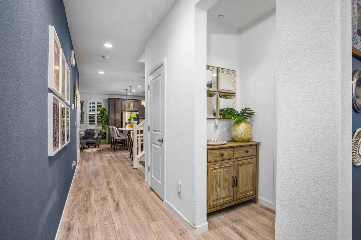 Detail Gallery Image 18 of 37 For 2492 Sweetbay Cir, Tracy,  CA 95377 - 3 Beds | 2/1 Baths