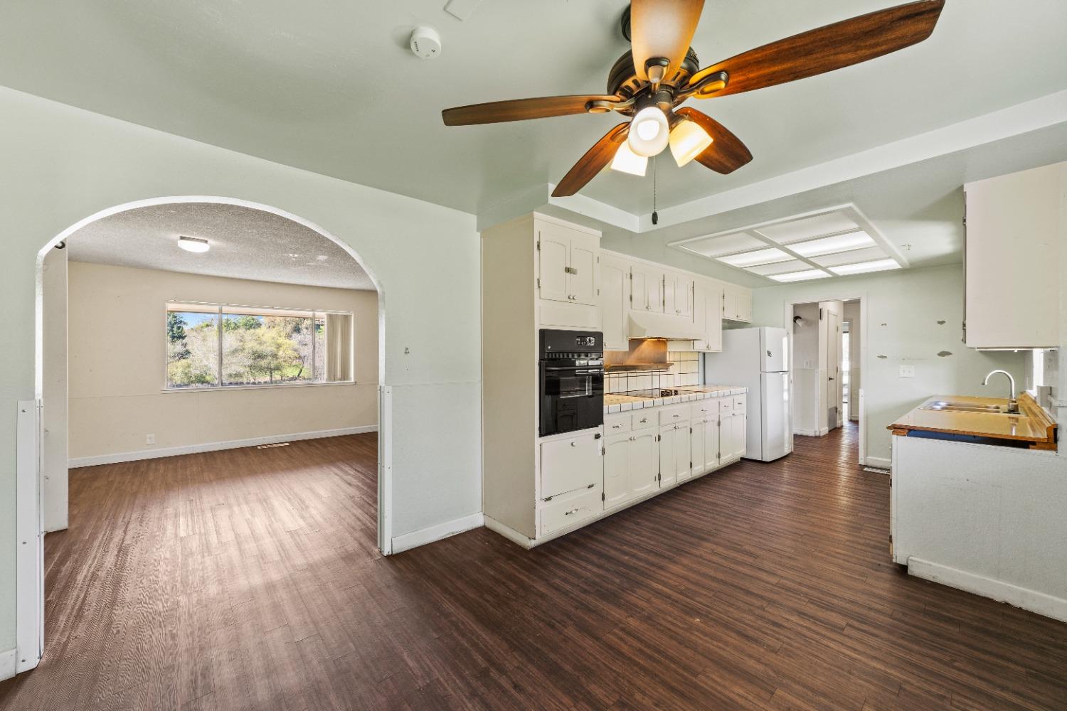 Detail Gallery Image 5 of 52 For 5956 Butler Rd, Penryn,  CA 95663 - 3 Beds | 2 Baths