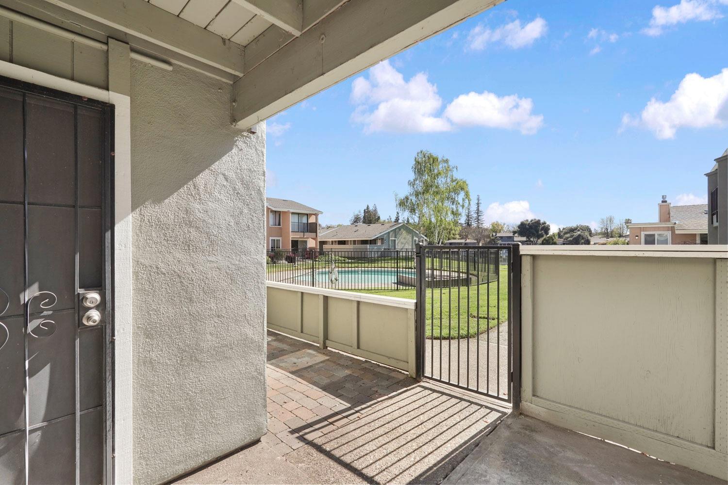 Detail Gallery Image 23 of 31 For 3770 W Benjamin Holt Dr #13,  Stockton,  CA 95219 - 2 Beds | 2 Baths