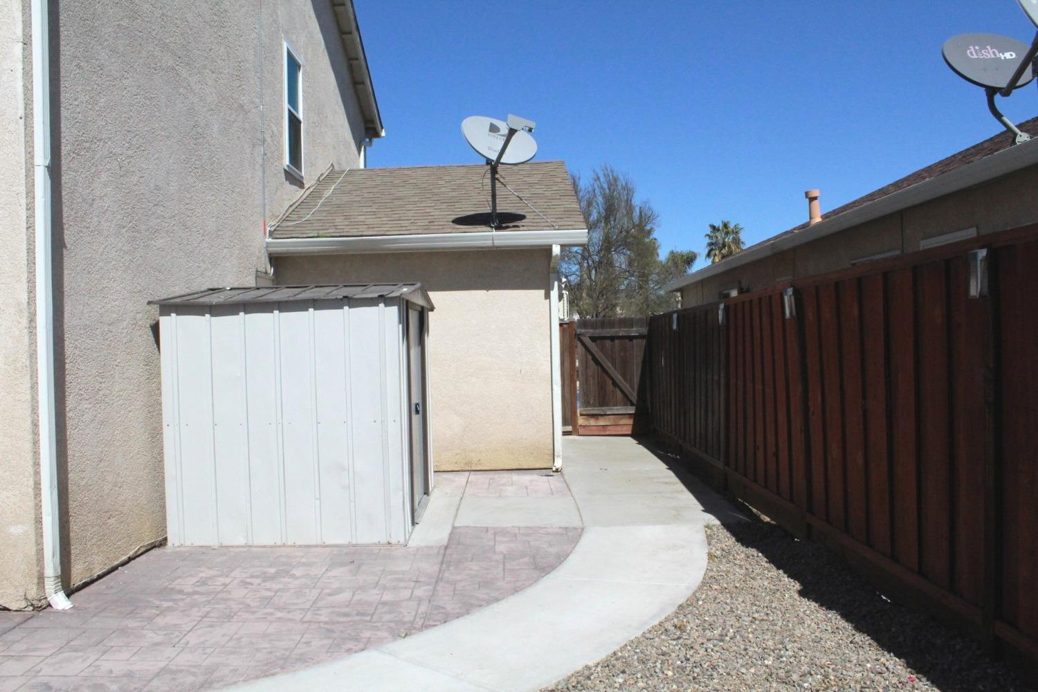 Detail Gallery Image 64 of 76 For 2553 Cinnamon Teal Dr, Los Banos,  CA 93635 - 4 Beds | 2/1 Baths